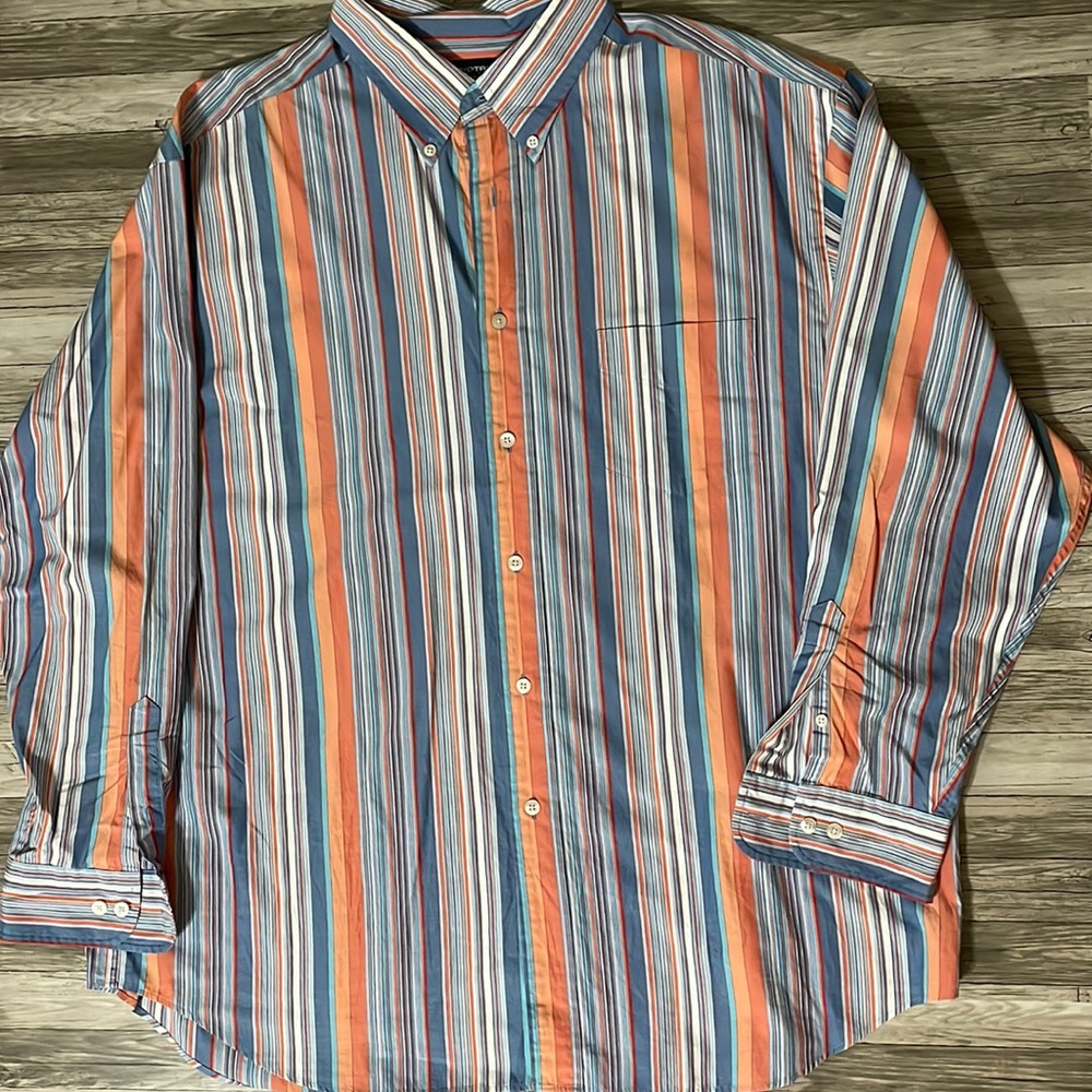 Roundtree and Yorke Mens XL Long Sleeved button down